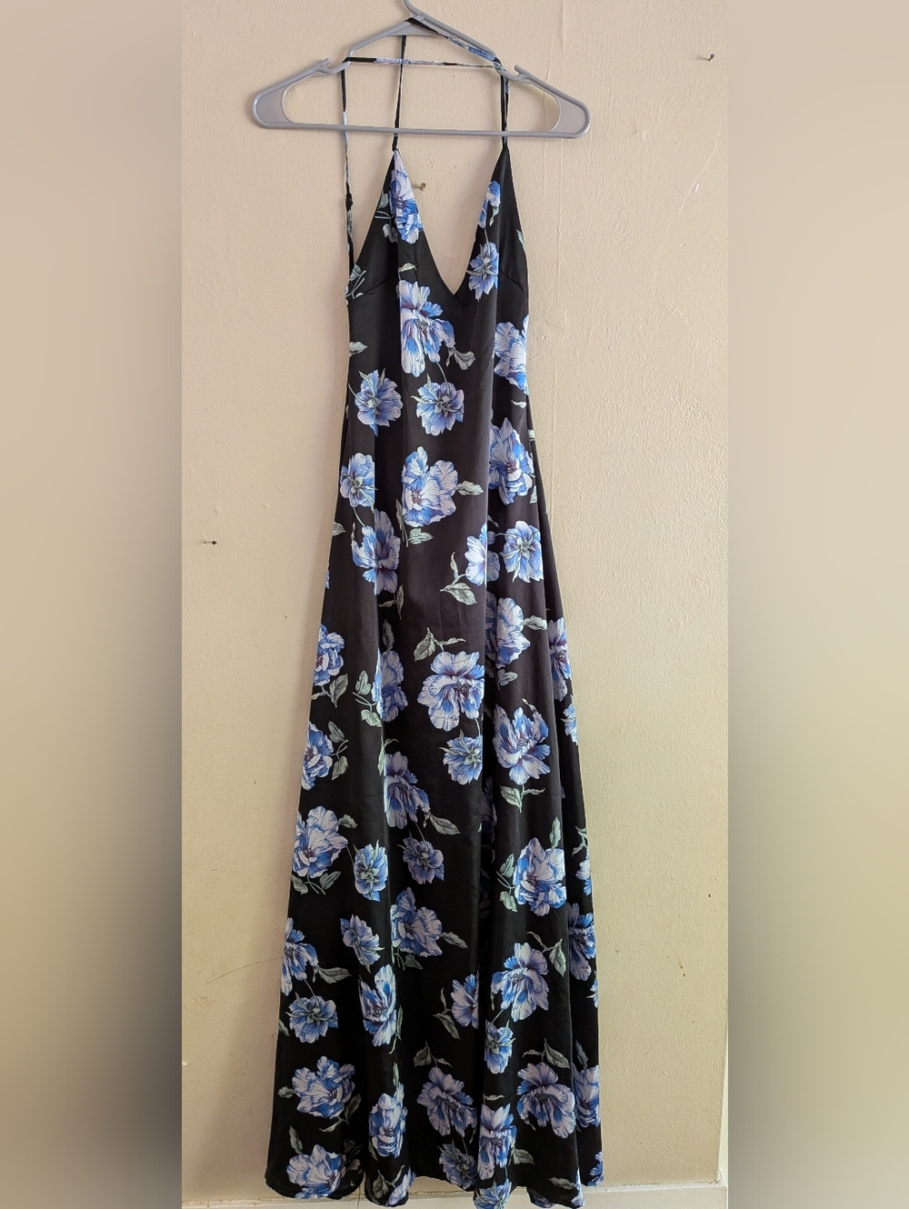 Missguided Black Blue Floral Maxi Dress Open Back Adjustable Straps Size 6